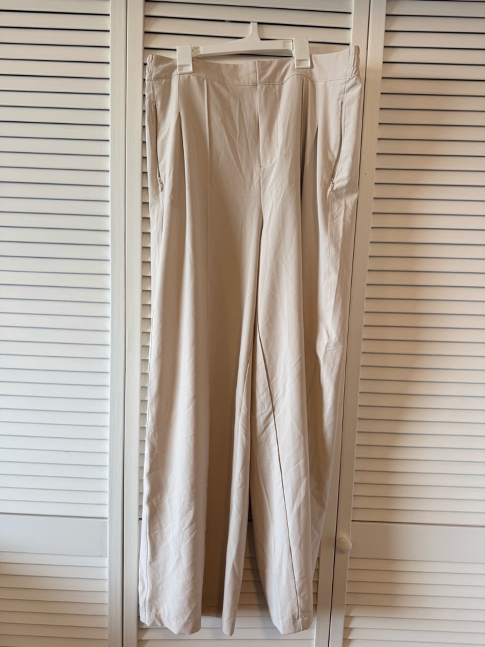 Zella Wide-Leg Cream High-Rise Trousers